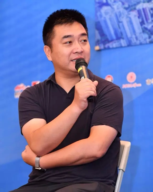 二更視頻集團(tuán)副總裁  費(fèi)里尼